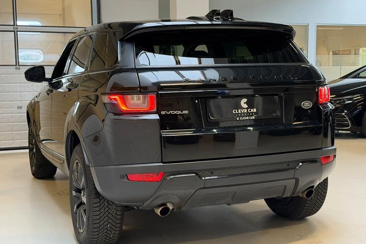 Sort Land Rover Range Rover evoque fra 2018