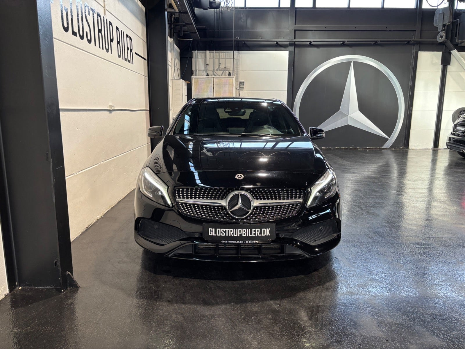 Sort Mercedes A200 fra 2017