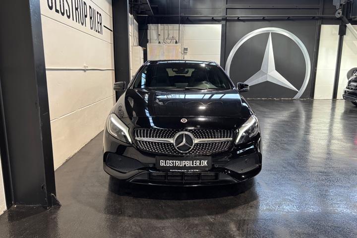 Sort Mercedes A200 fra 2017
