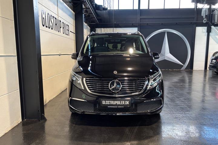 Sort Mercedes EQV300 fra 2023