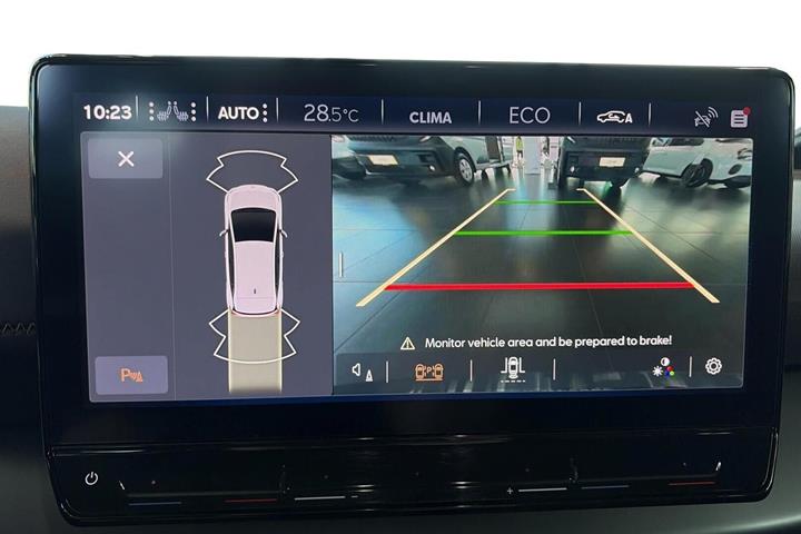 Sølv Cupra Born fra 2023