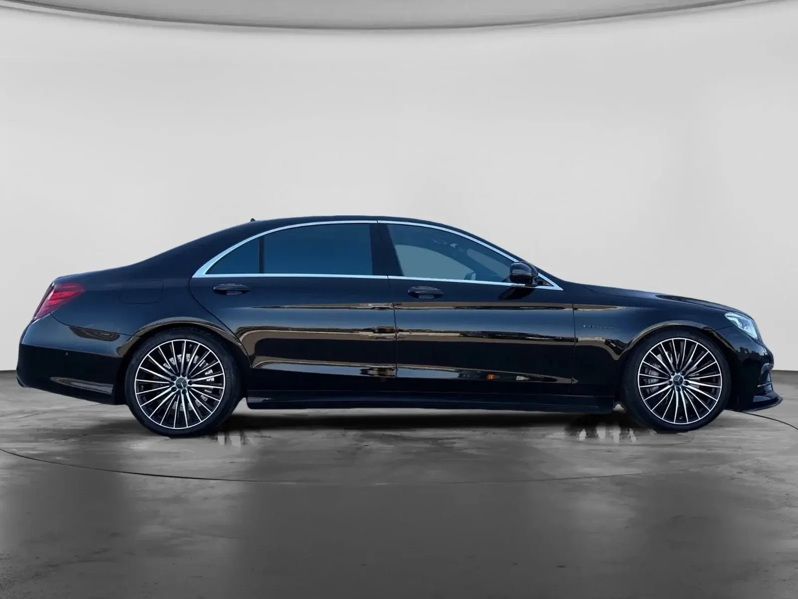 Brun Mercedes S500 fra 2014