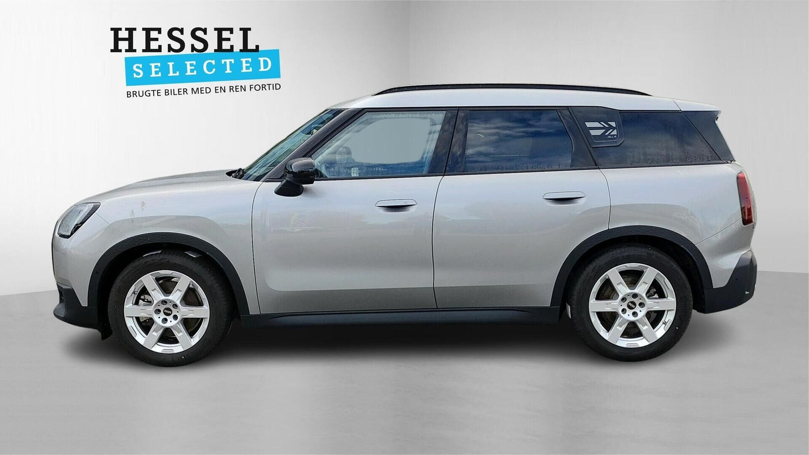 Grå Mini Countryman SE fra 2024