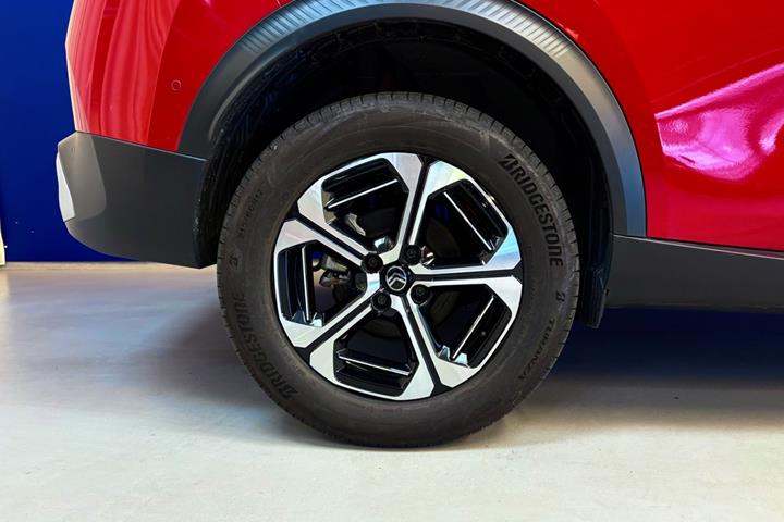 Rød Citroën e-C3 Aircross fra 2025