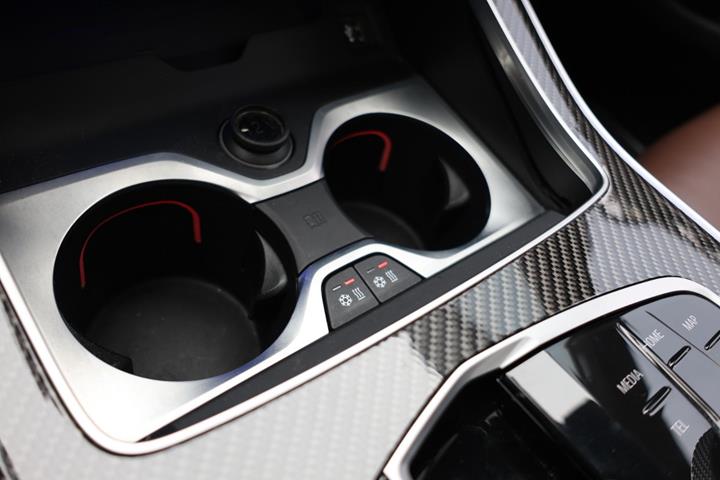 Hvid BMW X5 fra 2023