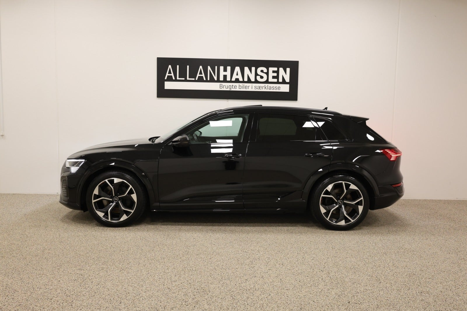Sort Audi SQ8 e-tron fra 2024