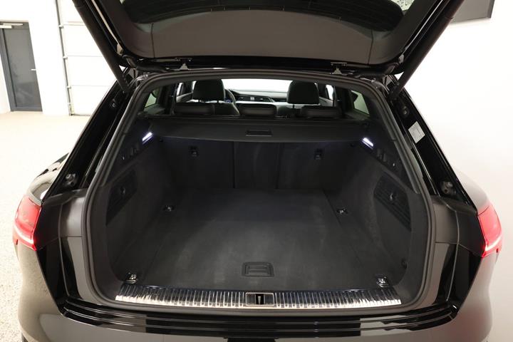 Sort Audi SQ8 e-tron fra 2024