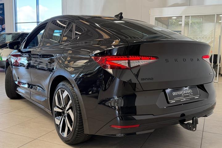 Sort Skoda Enyaq fra 2026