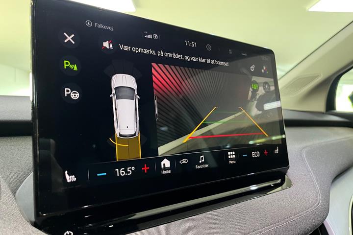 Sort Skoda Enyaq fra 2023