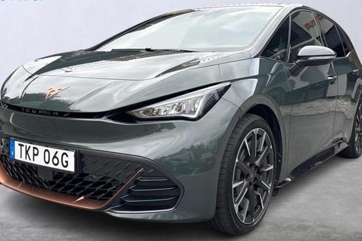 Grøn Cupra Born fra 2025