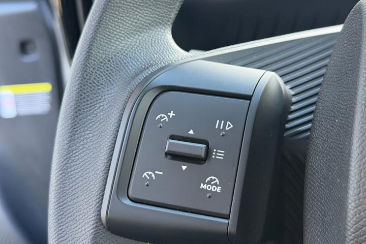 Grå Citroën e-C3 Aircross fra 2025