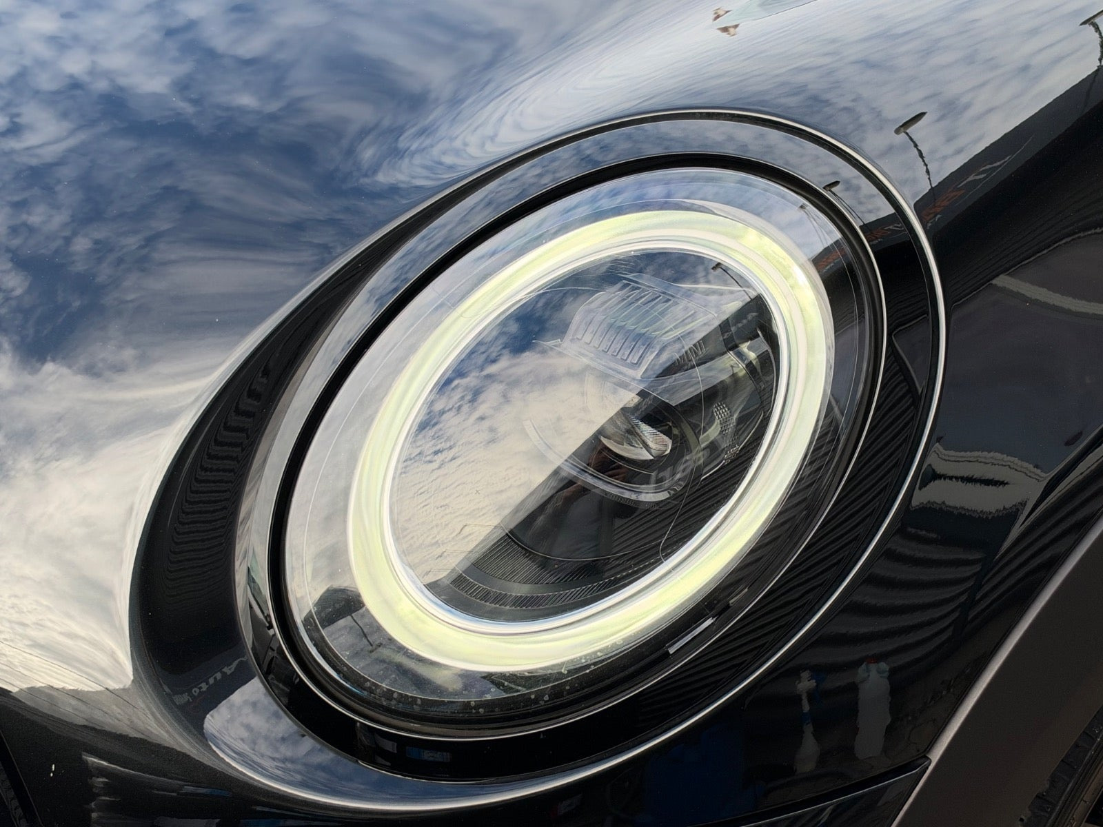 Sort Mini Cooper SE fra 2024