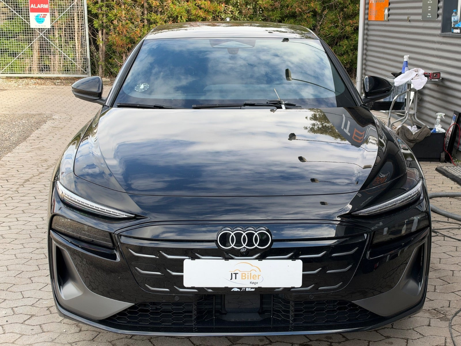 Sort Audi A6 e-tron fra 2026