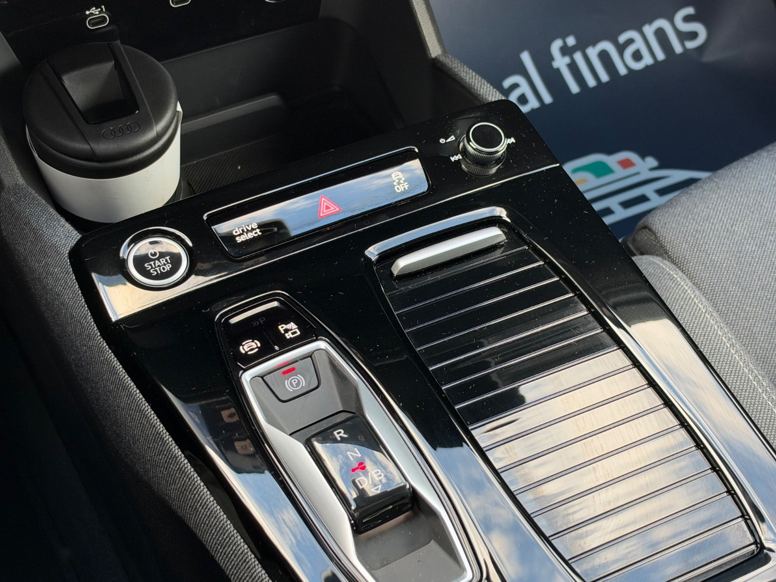 Sort Audi A6 e-tron fra 2026