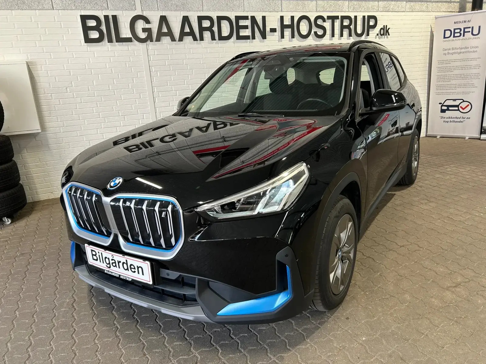 BMW iX1 xDrive30 X-Line