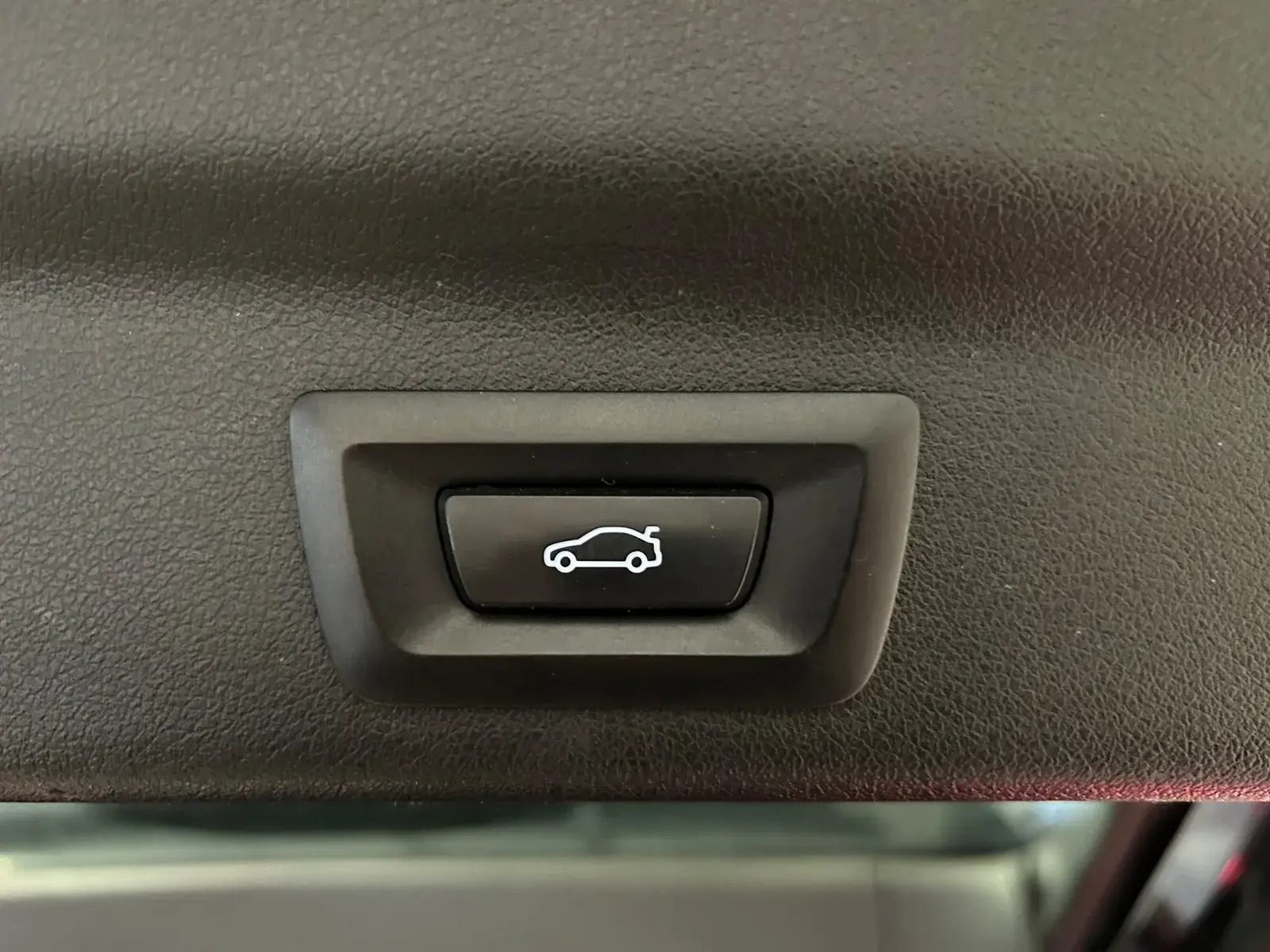 Sort BMW iX1 fra 2023