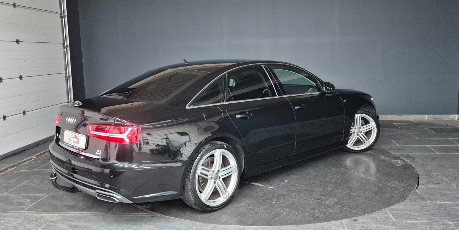 Sort Audi A6 fra 2015