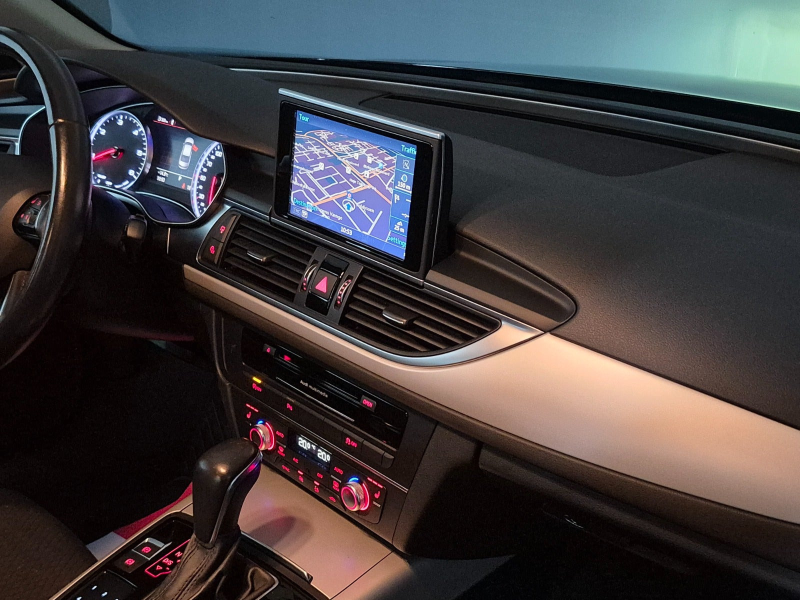 Sort Audi A6 fra 2015