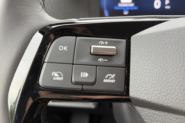 Grå Toyota ProAce fra 2026