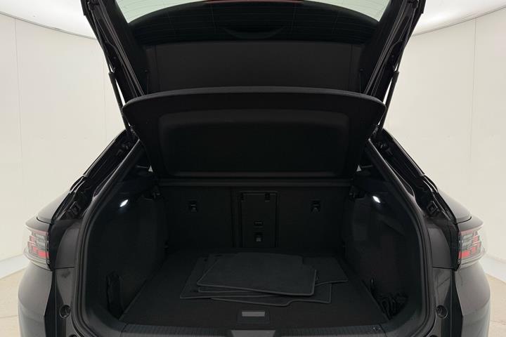 Grå VW ID.4 fra 2022