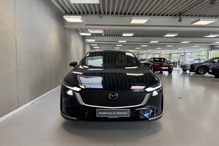 undefined Mazda 6e fra 2026