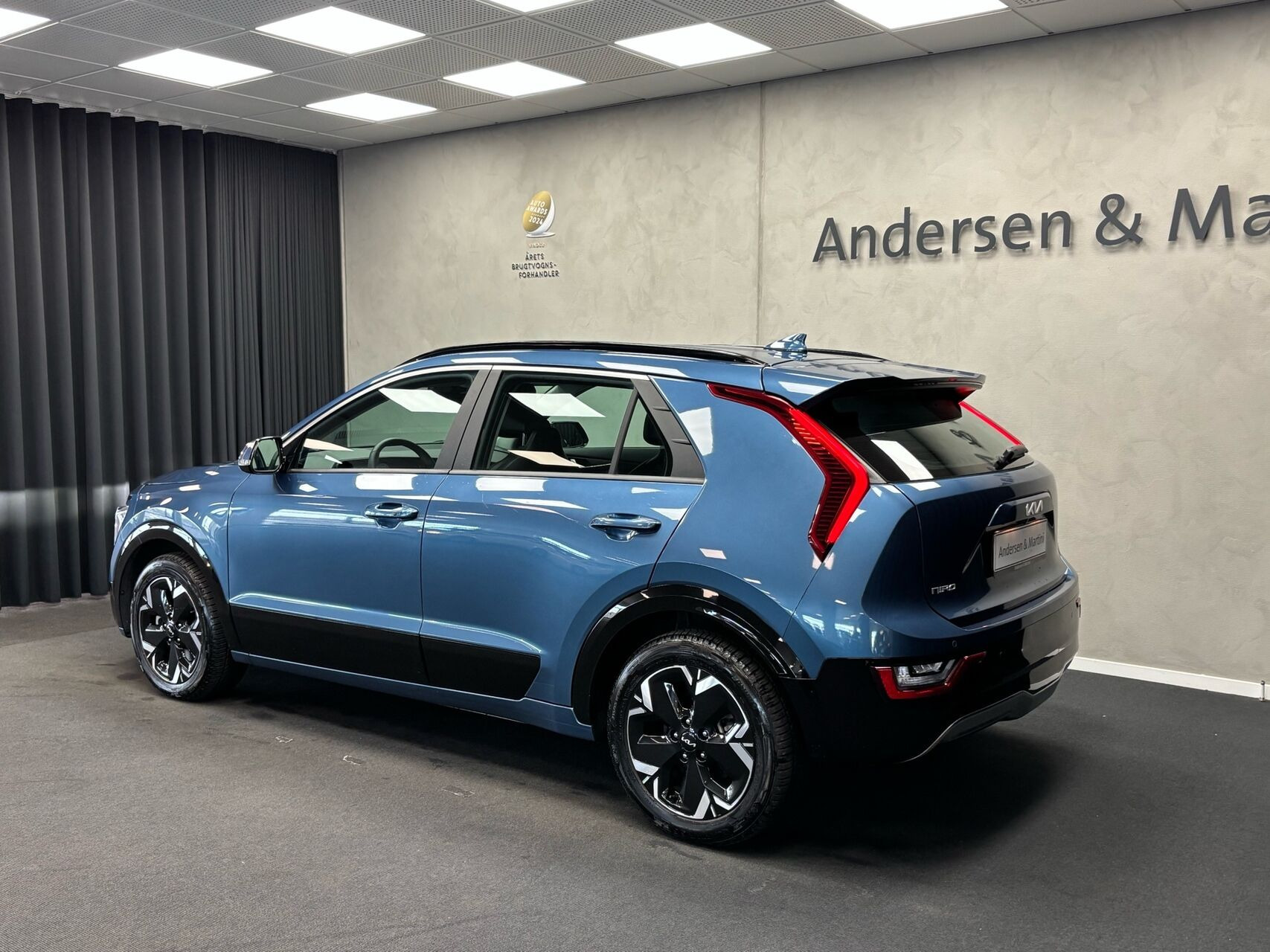 Blå Kia Niro EV fra 2025