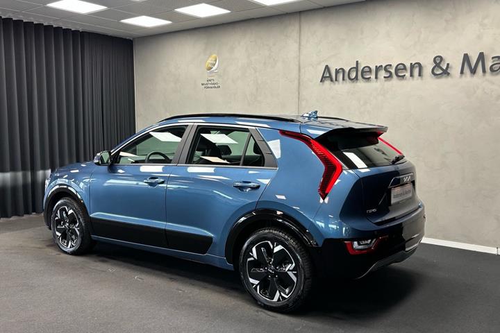 Blå Kia Niro EV fra 2025