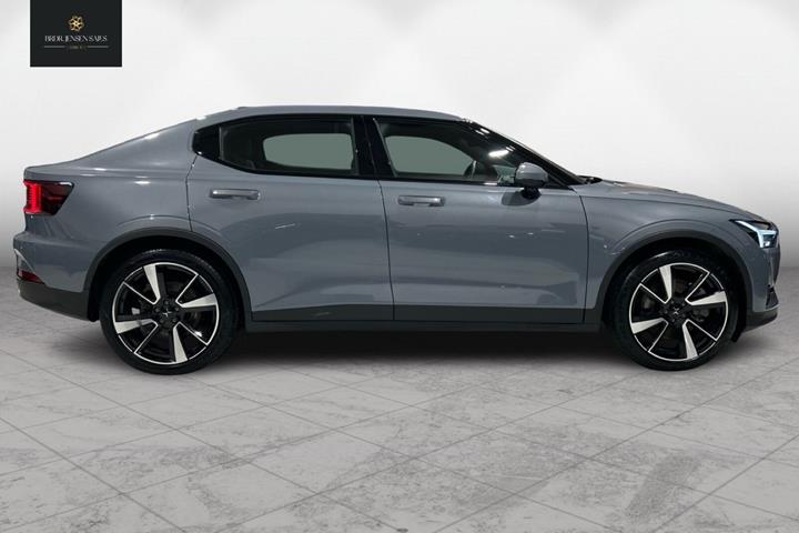 Grå Polestar 2 fra 2022