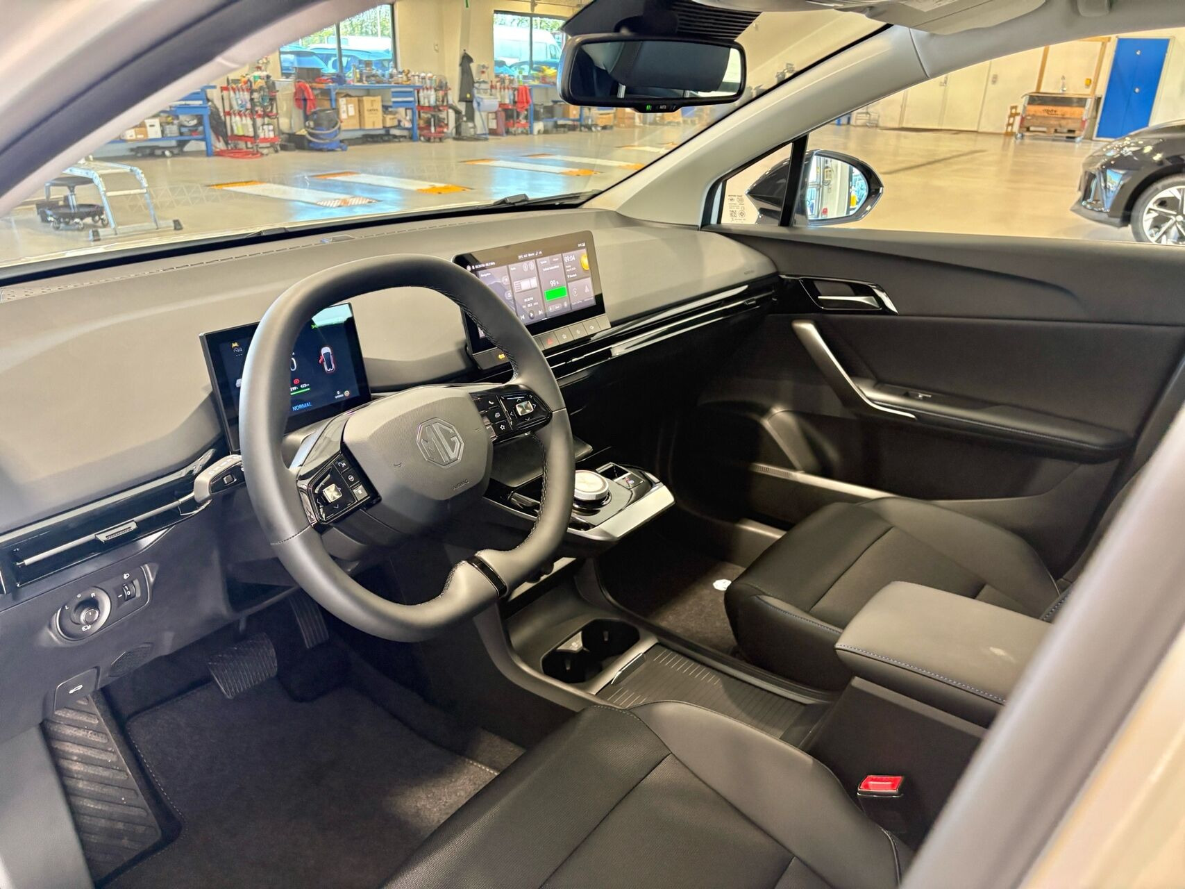 Hvid MG MG4 Electric fra 2026
