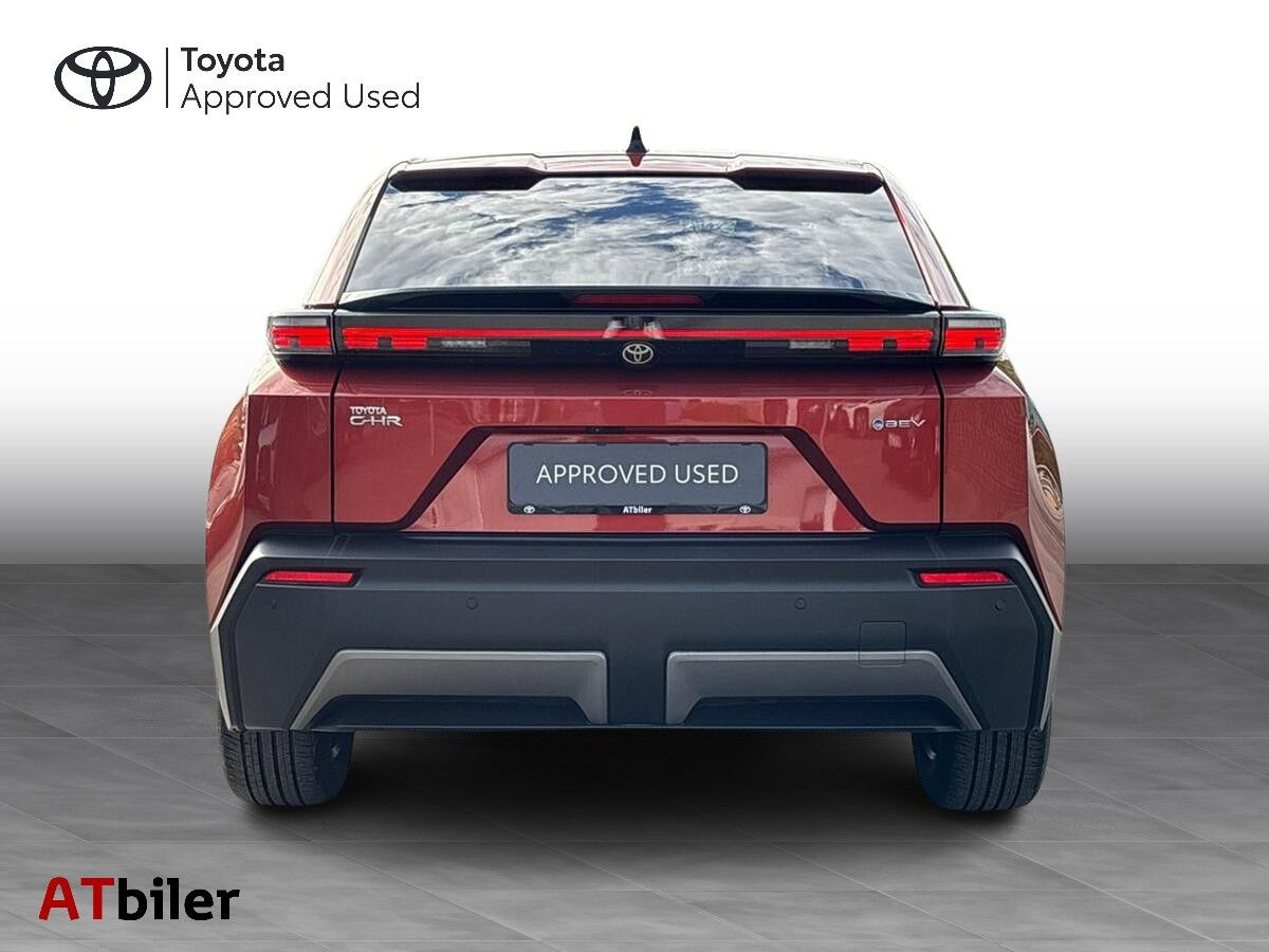 undefined Toyota C-HR+ fra 2026