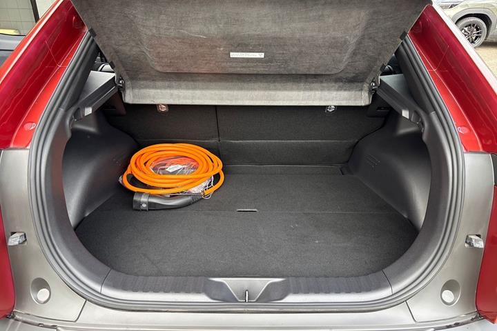 undefined Toyota C-HR+ fra 2026