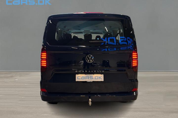 Blå VW e-Caravelle fra 2025