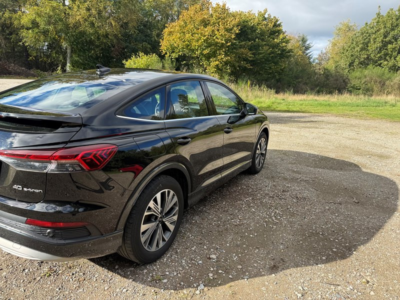 undefined Audi Q4 e-tron fra 2021