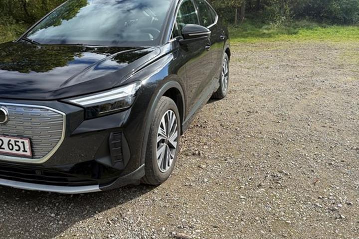 undefined Audi Q4 e-tron fra 2021