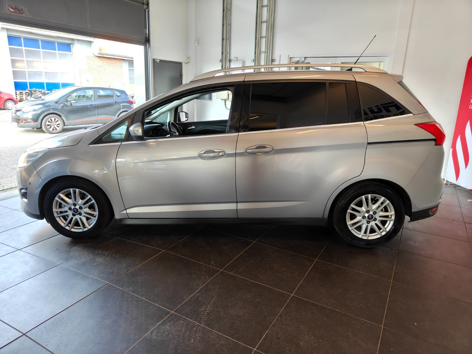 undefined Ford Grand C-Max fra 2013
