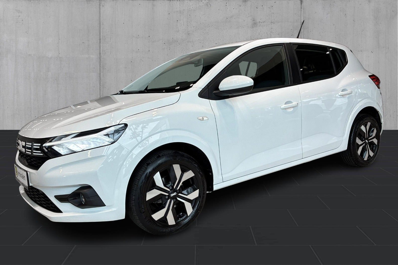 Hvid Dacia Sandero fra 2024
