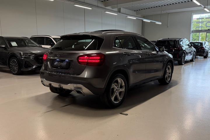 undefined Mercedes GLA200 d fra 2019