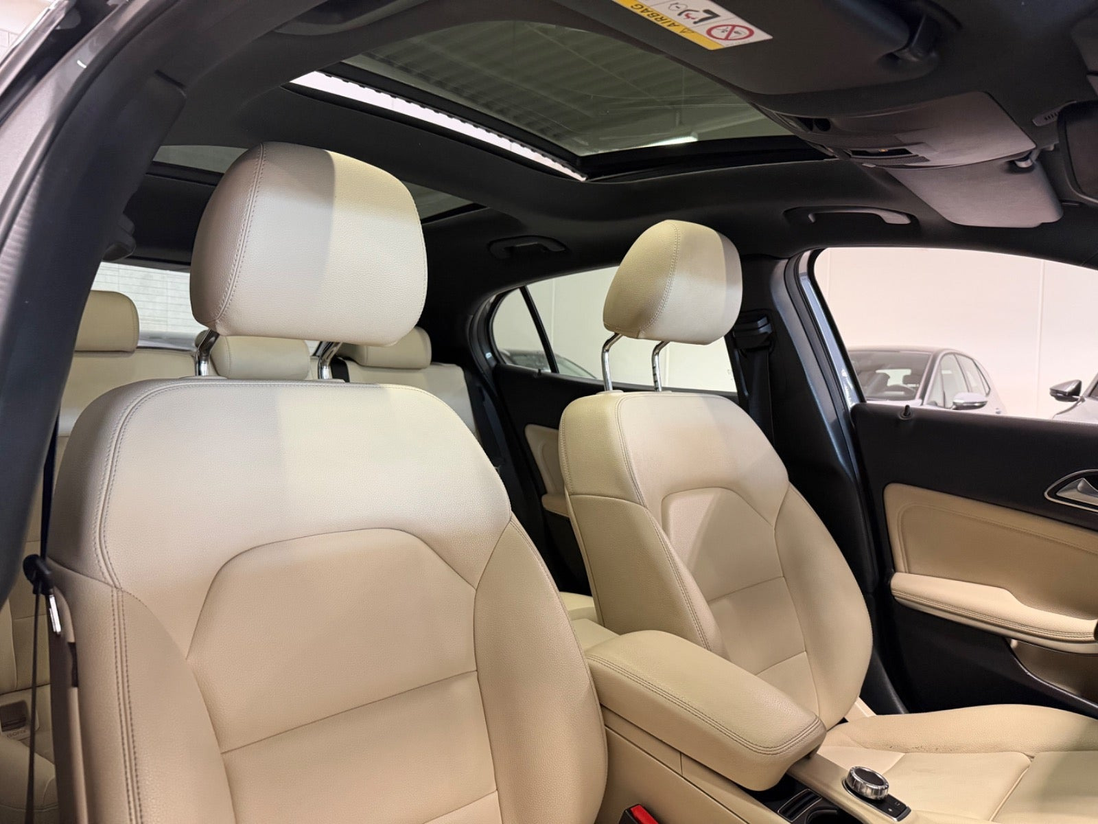undefined Mercedes GLA200 d fra 2019