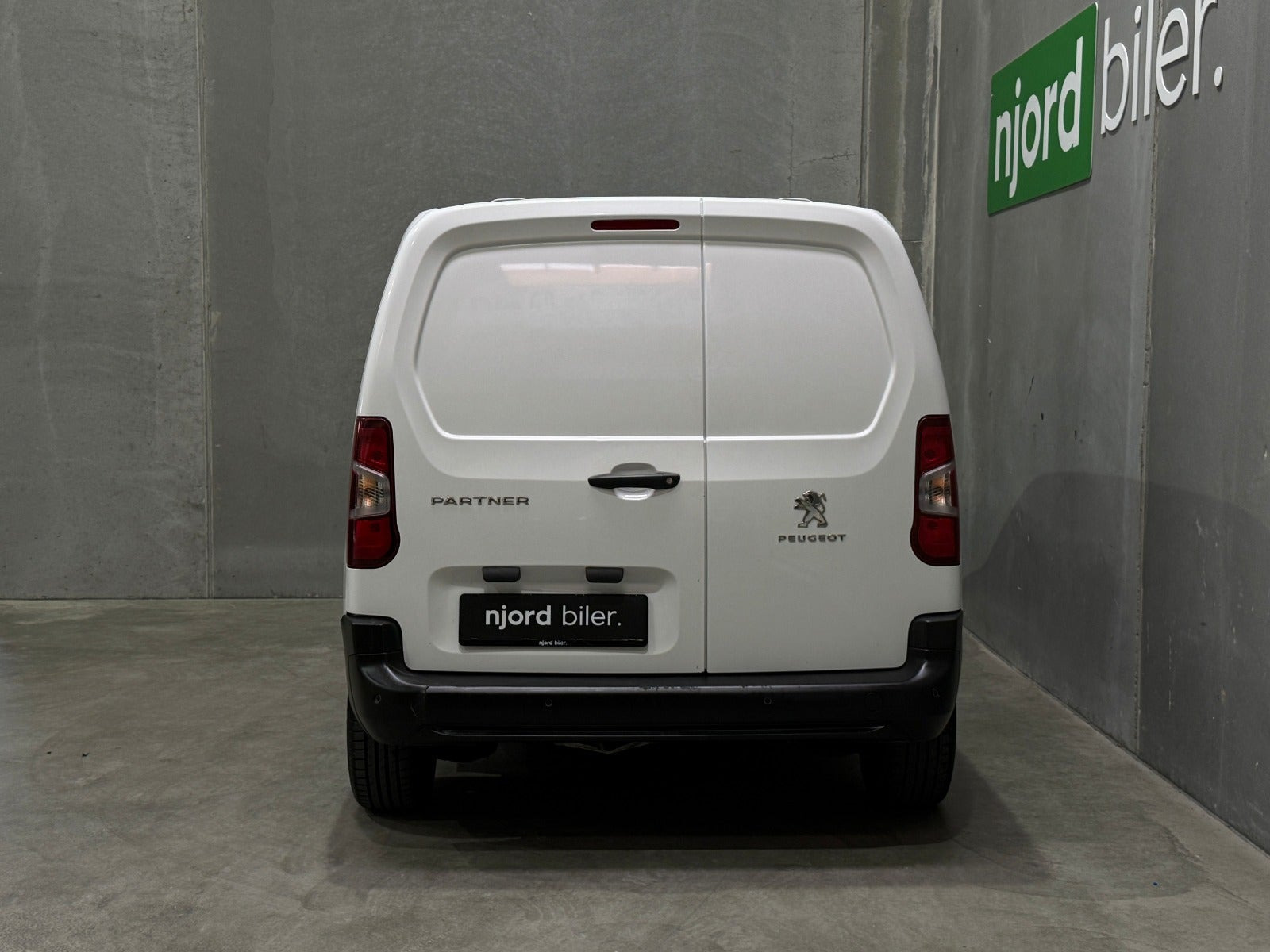 undefined Peugeot Partner fra 2022