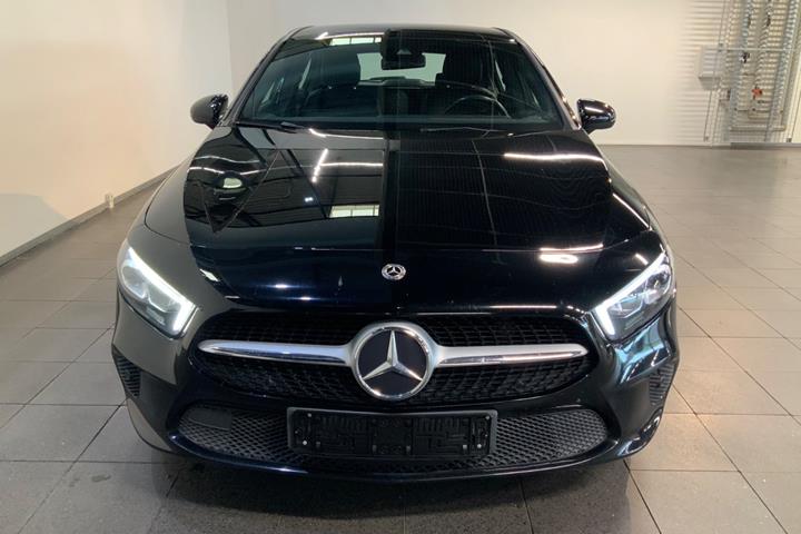 Sort Mercedes A200 fra 2019