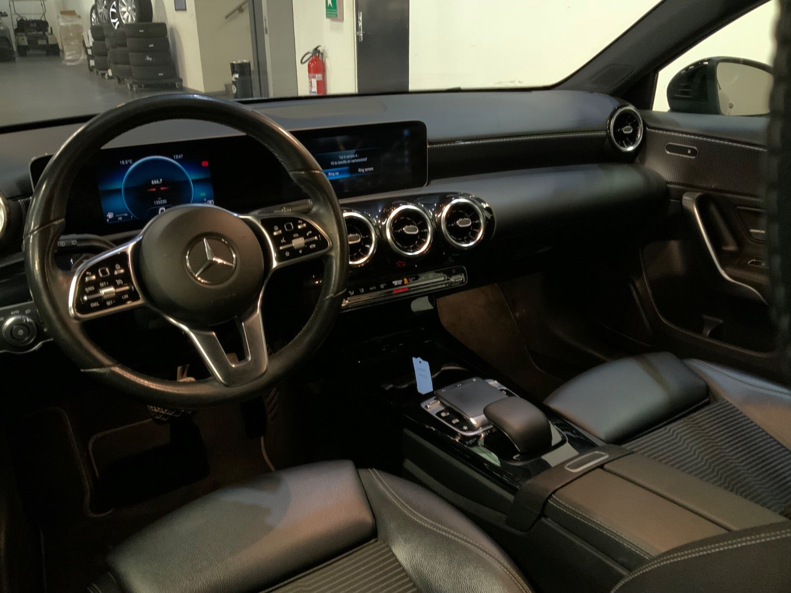 Sort Mercedes A200 fra 2019
