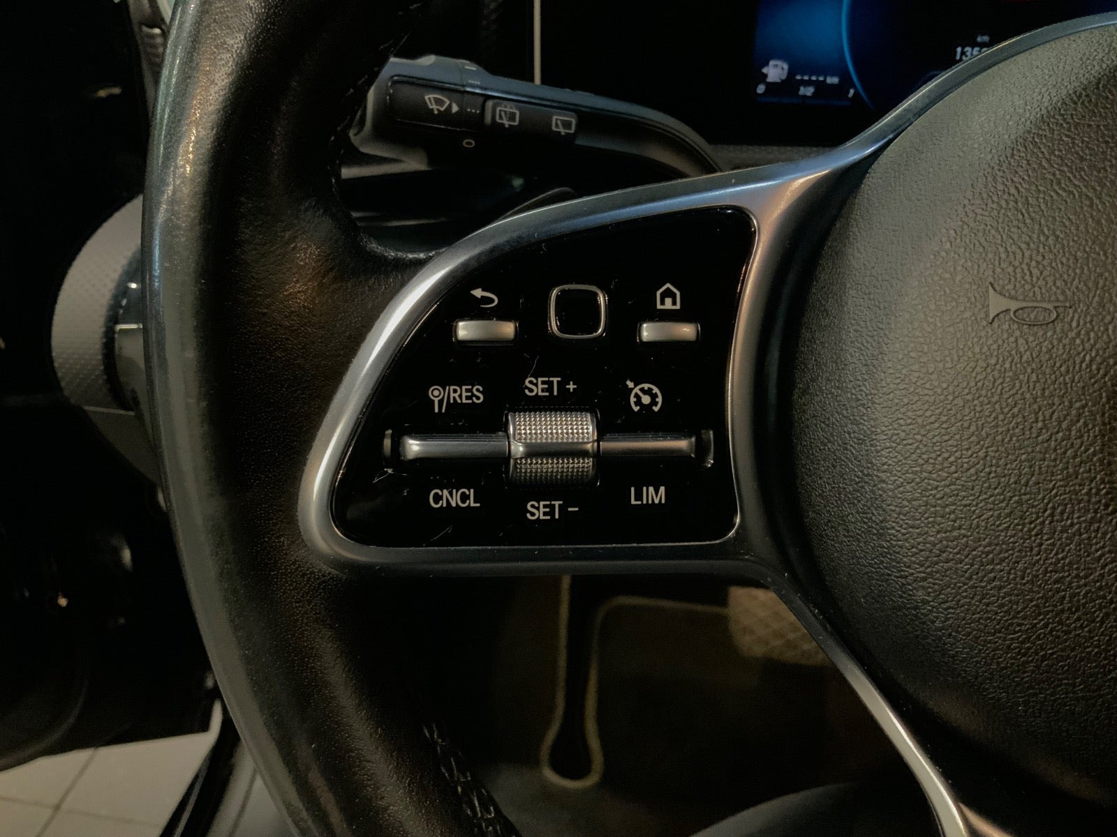 Sort Mercedes A200 fra 2019
