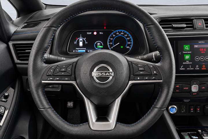 Hvid Nissan Leaf fra 2022