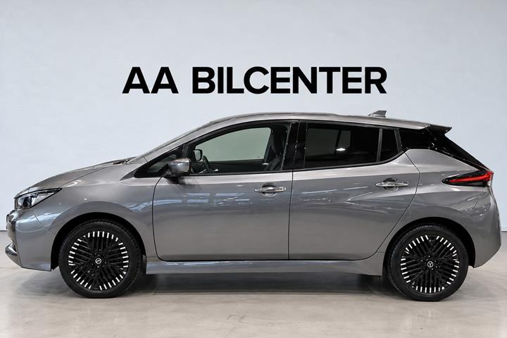 Grå Nissan Leaf fra 2022