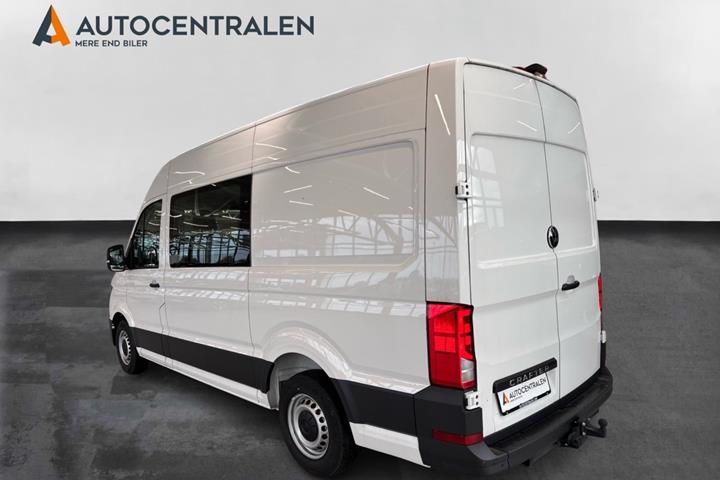 Hvid VW Crafter 35 fra 2025