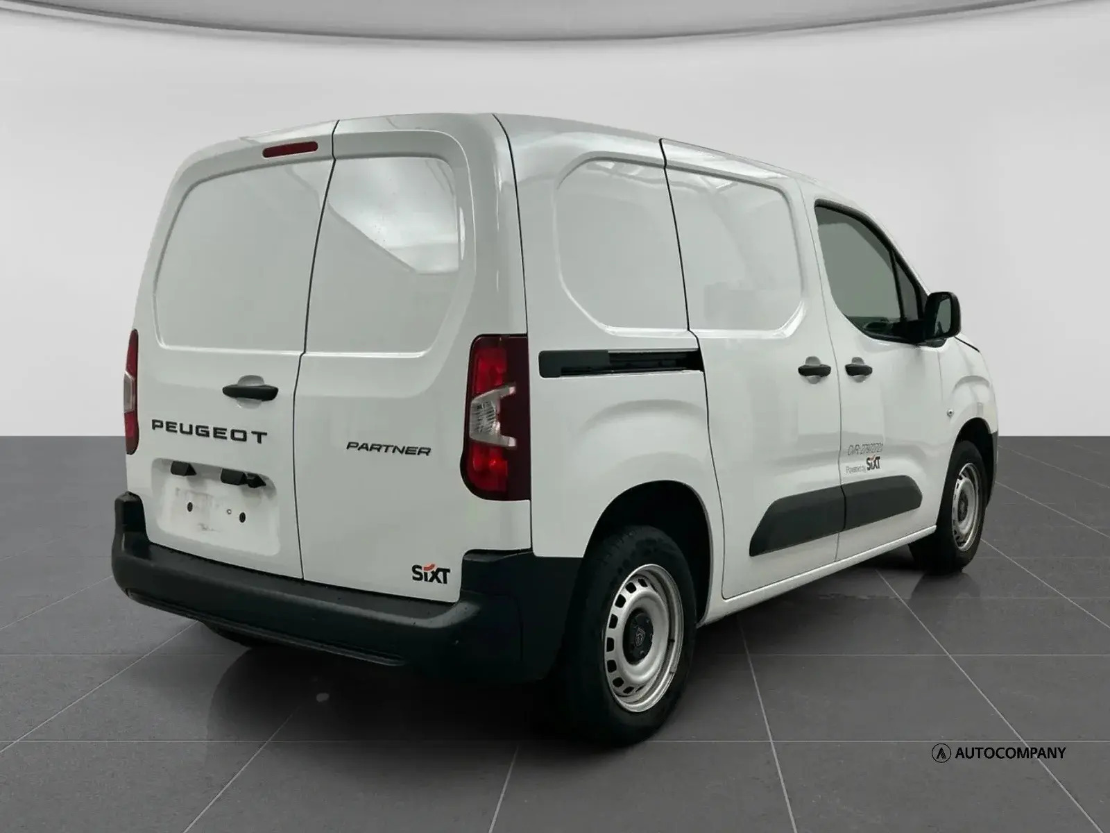 Hvid Peugeot Partner fra 2025