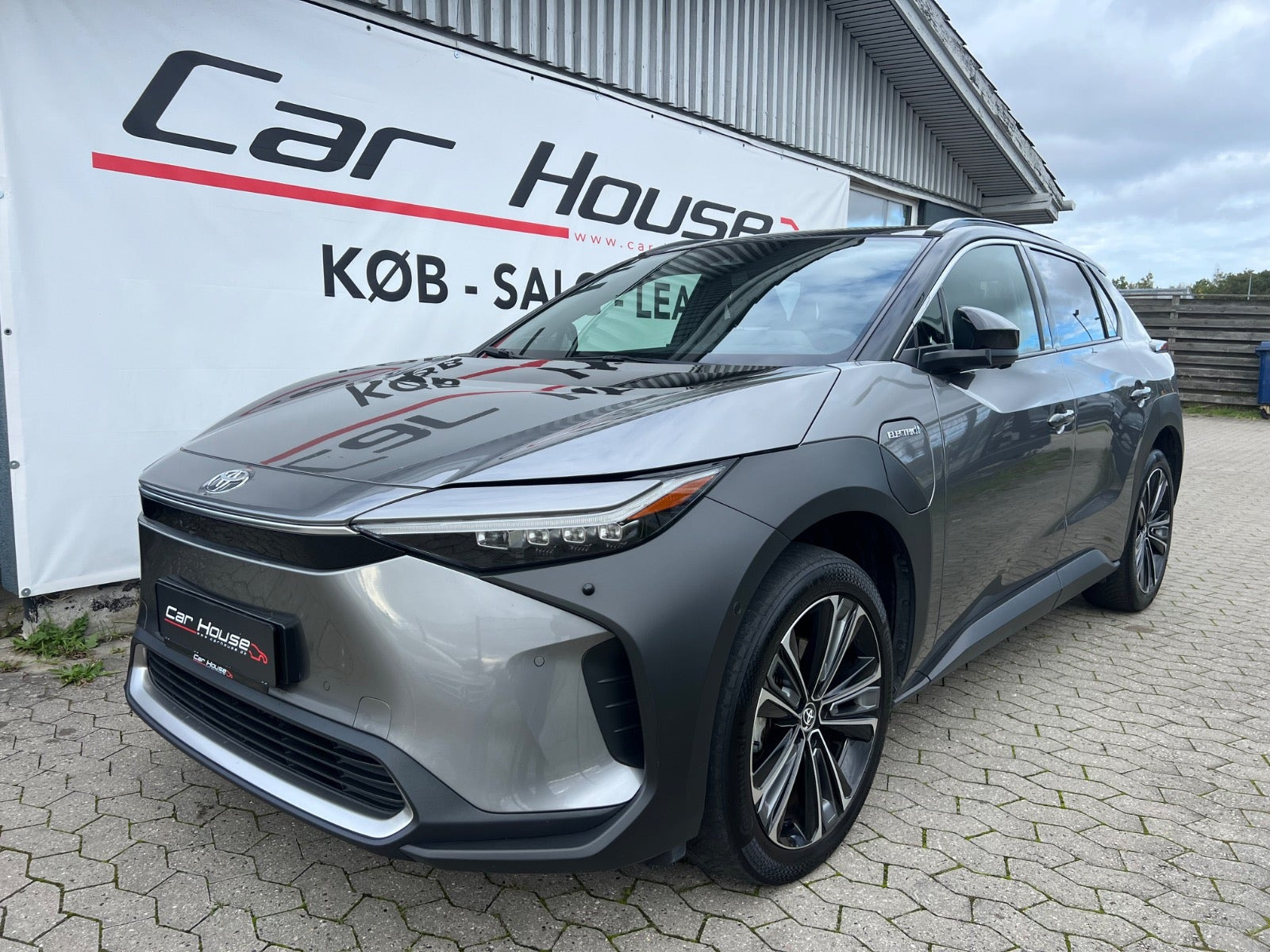 Toyota BZ4X Active Design