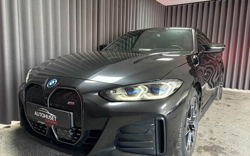BMW i4 M50 Fully Charged xDrive