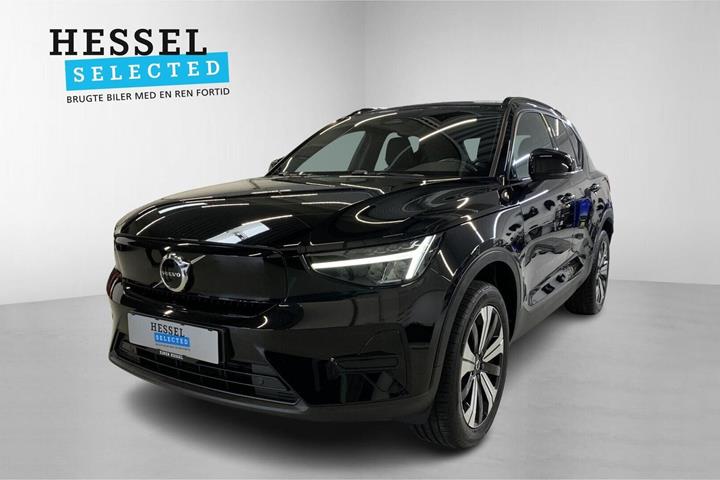 Sort Volvo XC40 fra 2023