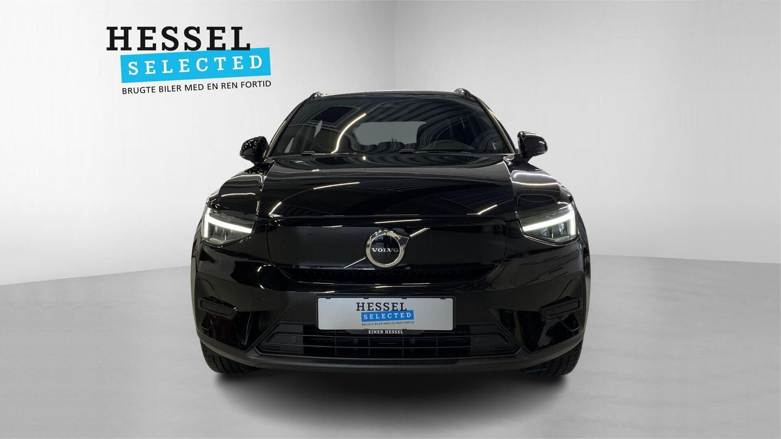 Sort Volvo XC40 fra 2023